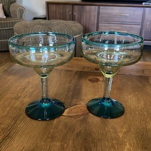 2 Hand Blown Margarita Glass w/ bubbles - Turquoise